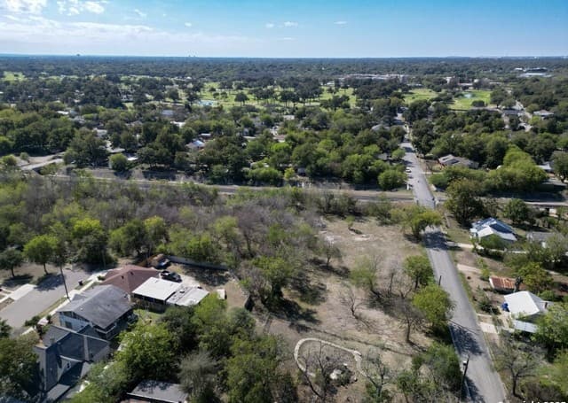 212  McMullen, San Antonio, TX 78210 — photo 9