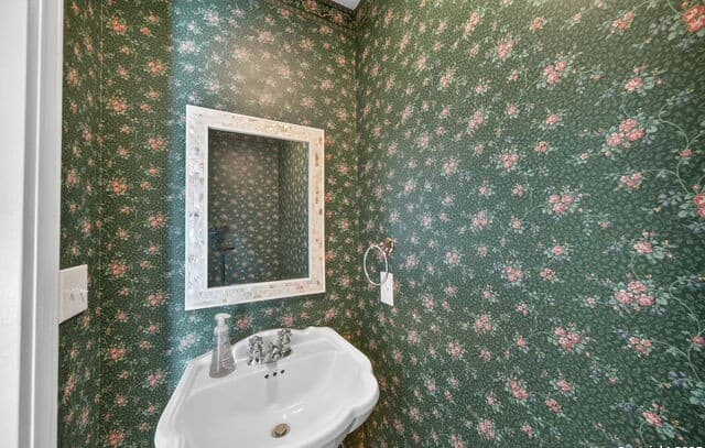 801  Gallagher Dr, Canyon Lake, TX 78133 — photo 7