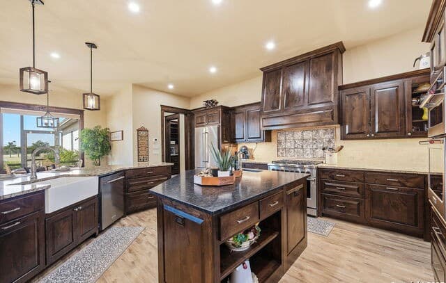 601  Garrison Rd, Fredericksburg, TX 78624 — photo 17