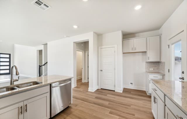549  Saddle Vista, Cibolo, TX 78108 — photo 11