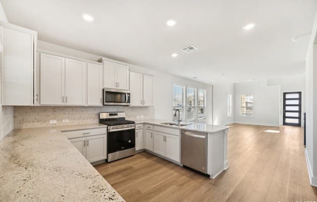549  Saddle Vista, Cibolo, TX 78108 — photo 9