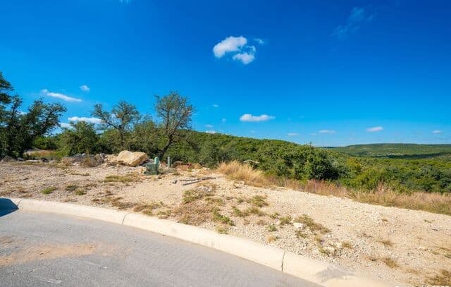 23703  Oakshire, San Antonio, TX 78255 — photo 15