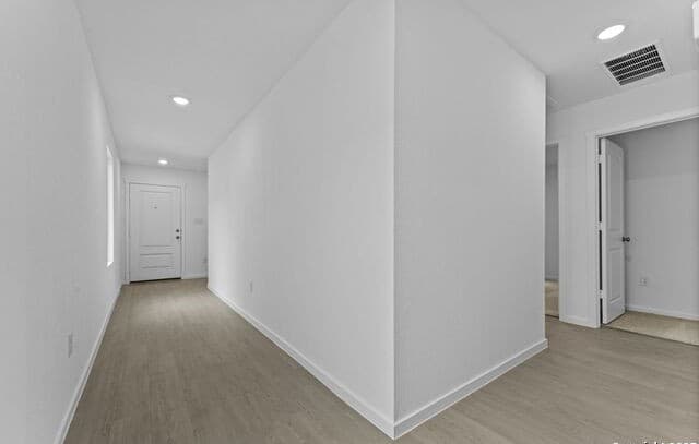 7107  Brownleaf Dr, San Antonio, TX 78227 — photo 4