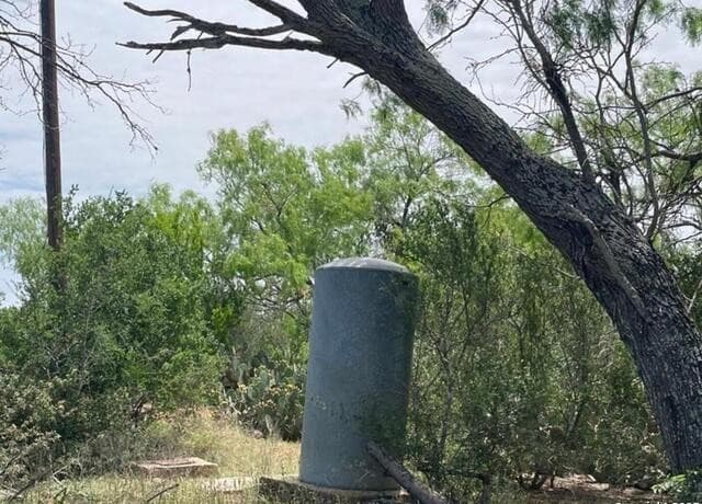 0000  CR 327 Lot 8, Jourdanton, TX 78026 — photo 5