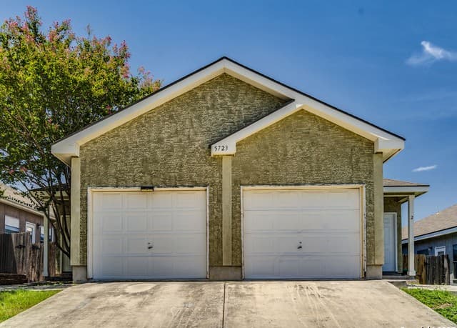5723 Golf Heights Unit UNIT 1