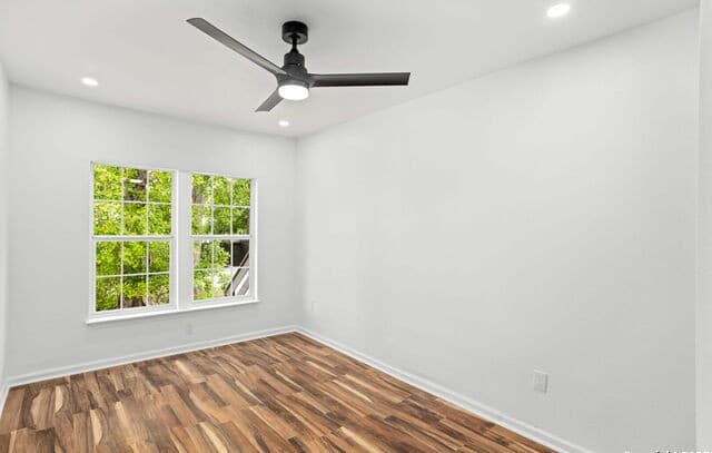 2927  New Braunfels, San Antonio, TX 78210 — photo 17