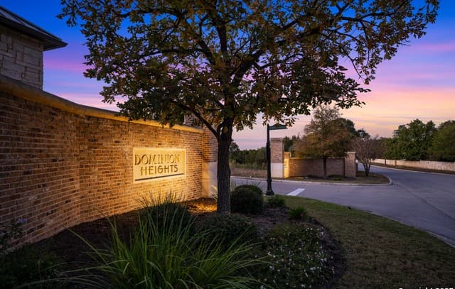11  Dominion Meadows, San Antonio, TX 78257 — photo 17