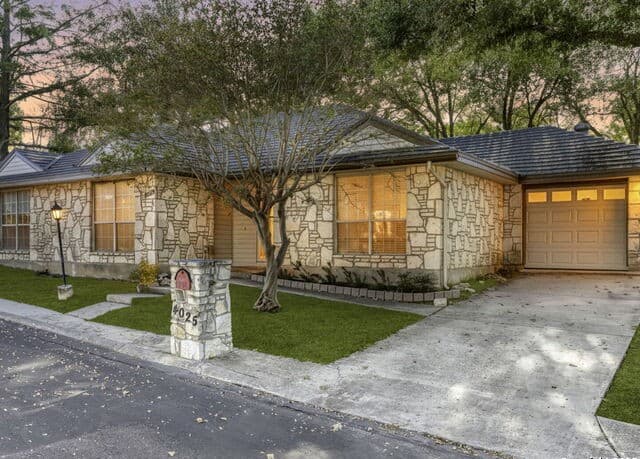 4025 Cypress Ct