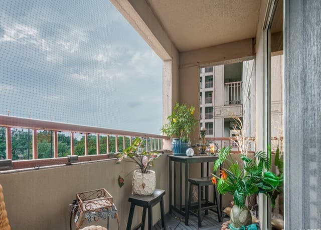 1  Towers Park Ln Unit 316, San Antonio, TX 78209 — photo 20