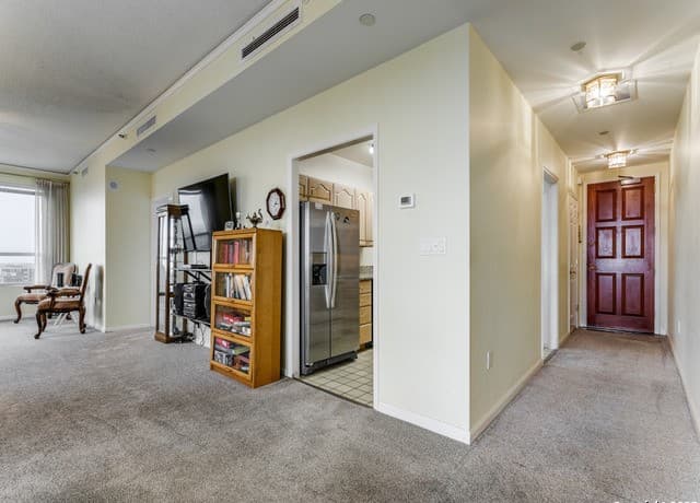 1 Towers Park Ln Unit 1511