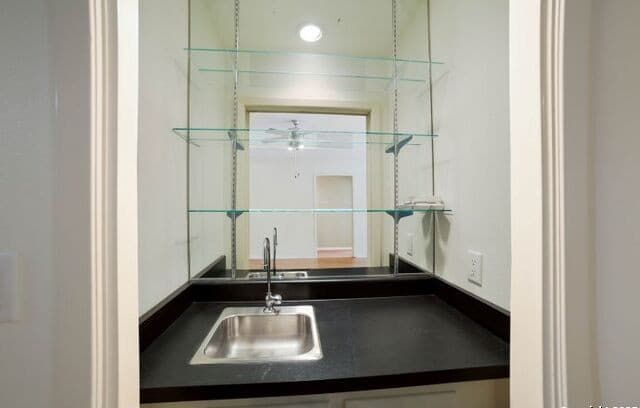 2611  Eisenhauer Rd Unit 1007, San Antonio, TX 78209 — photo 6