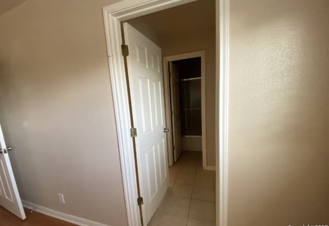 143  Chapel Hill, San Antonio, TX 78240 — photo 10
