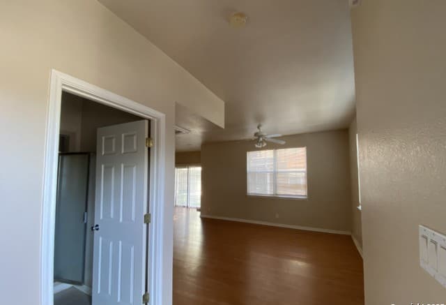 143  Chapel Hill, San Antonio, TX 78240 — photo 4