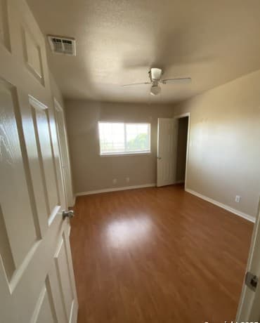 143  Chapel Hill, San Antonio, TX 78240 — photo 8
