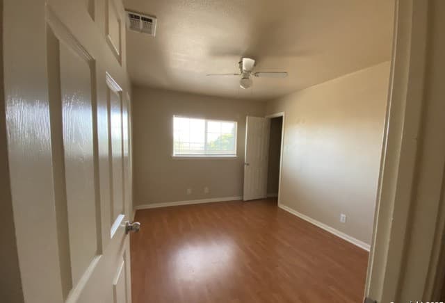 143  Chapel Hill, San Antonio, TX 78240 — photo 9