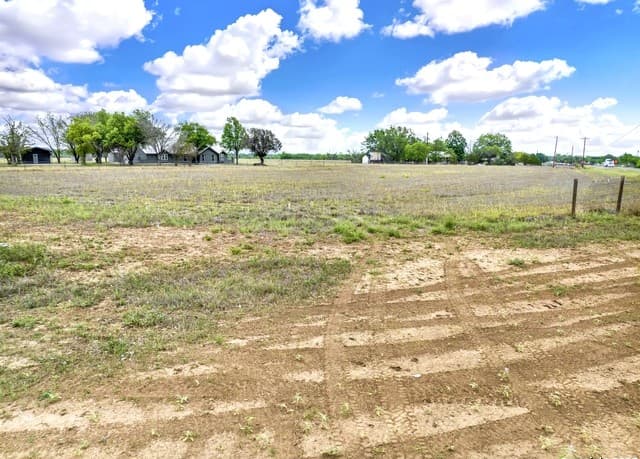 LOT 4  Cr 343, Hondo, TX 78861 — photo 2