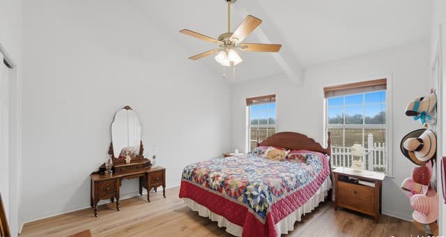142  Chaparral, Floresville, TX 78114 — photo 20
