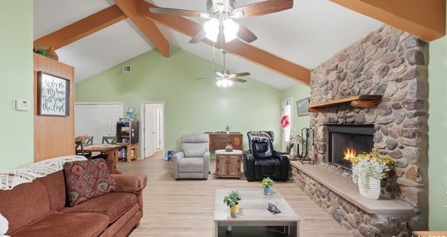 142  Chaparral, Floresville, TX 78114 — photo 6