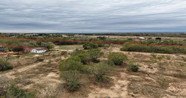000 W County Road 681, Lytle, TX 78052 — photo 17