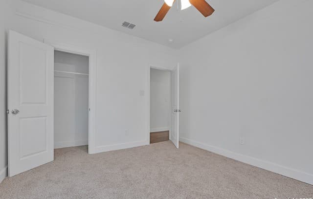 438  Vanderbilt, San Antonio, TX 78210 — photo 13