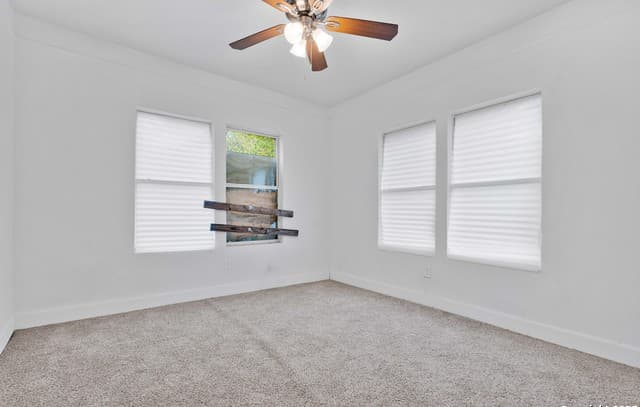 438  Vanderbilt, San Antonio, TX 78210 — photo 22