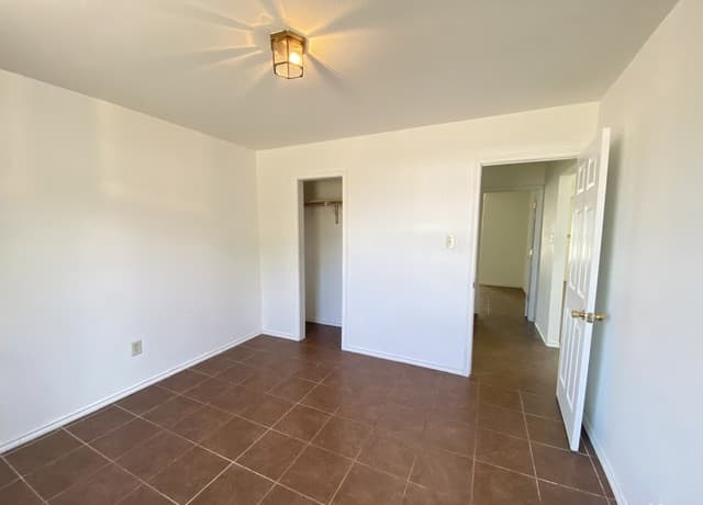 428  Burnett Ave Unit B, Charlotte, TX 78011 — photo 7