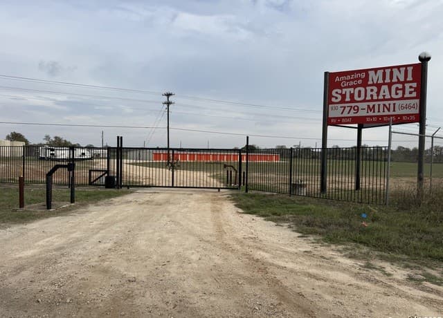 110  Deer Park Unit UNIT B, La Vernia, TX 78121 — photo 12