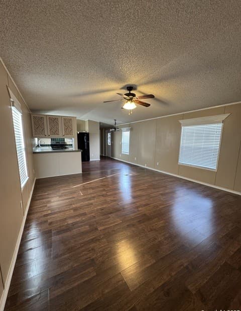 110  Deer Park Unit UNIT B, La Vernia, TX 78121 — photo 6