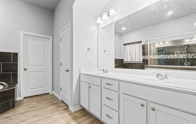 126  Katy Post, San Antonio, TX 78220 — photo 13