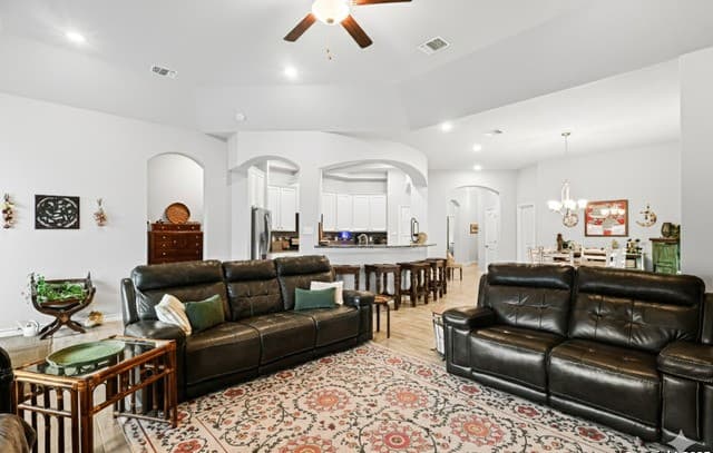 126  Katy Post, San Antonio, TX 78220 — photo 5