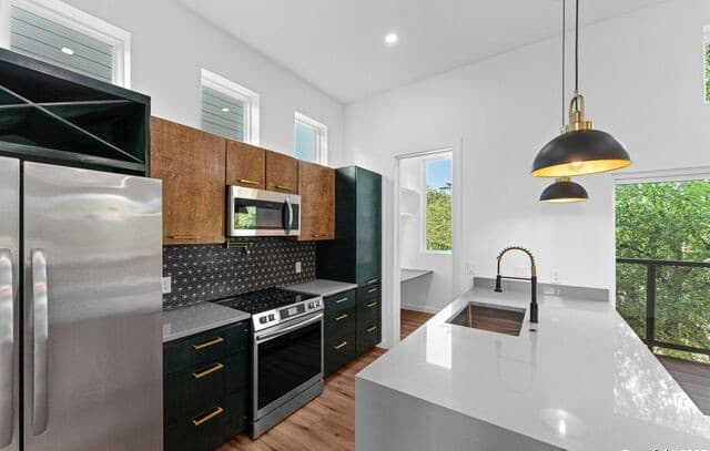 114  Bailey, San Antonio, TX 78210 — photo 6