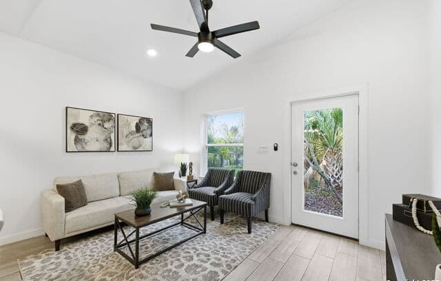 212  Cooper St, San Antonio, TX 78210 — photo 6
