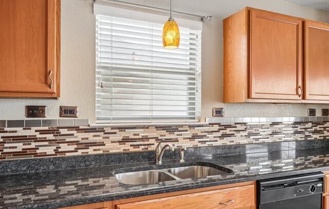 5700  Ping Way, Schertz, TX 78108 — photo 8