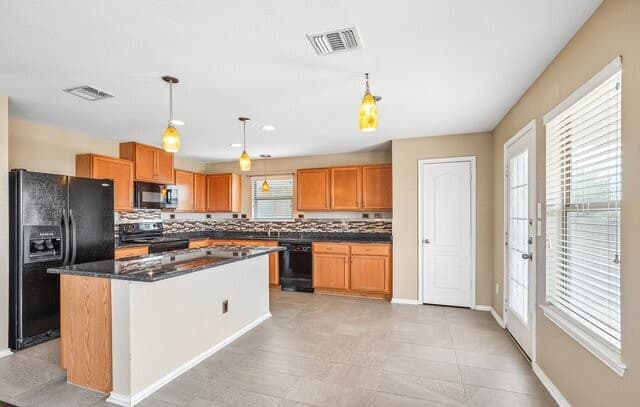 5700  Ping Way, Schertz, TX 78108 — photo 9