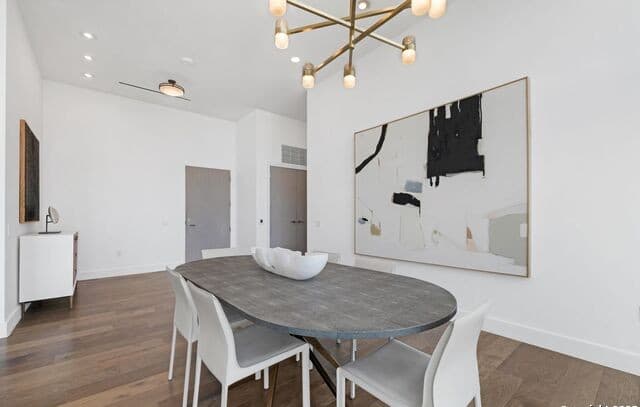 123  Lexington Unit 1806, San Antonio, TX 78205 — photo 11