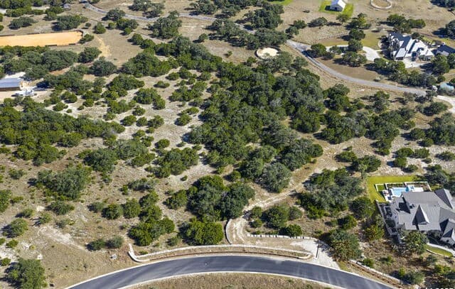 13  Summit Pass, Boerne, TX 78006 — photo 4