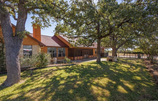 1200  Doe Run, Fredericksburg, TX 78624 — photo 25
