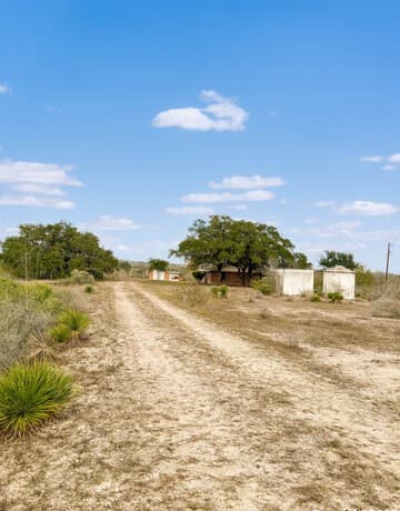 6462  Fm 1144, Karnes City, TX 78118 — photo 9