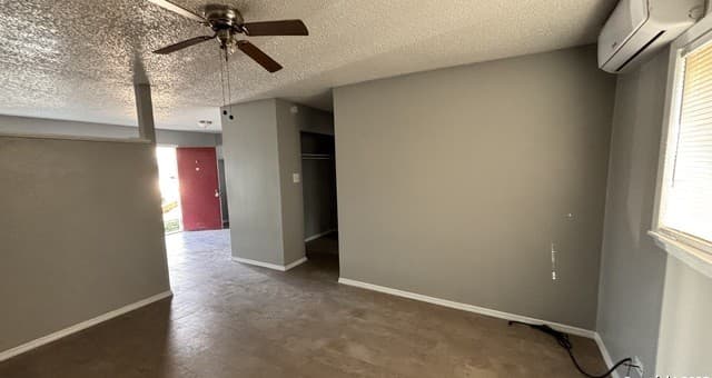 5603  Bienville Unit E-7, San Antonio, TX 78233 — photo 11