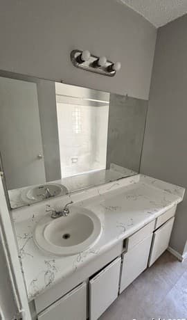 5603  Bienville Unit E-7, San Antonio, TX 78233 — photo 14