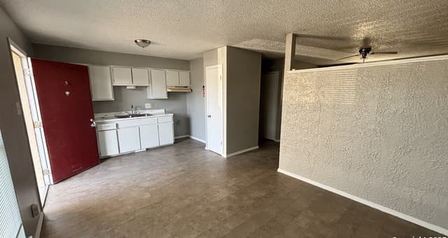 5603  Bienville Unit E-7, San Antonio, TX 78233 — photo 24