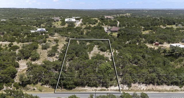 320  Mustang Lane, Spring Branch, TX 78070 — photo 2