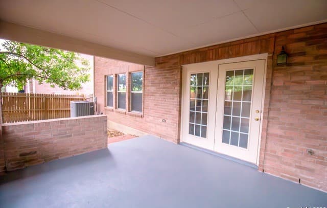 8111  Academic Post, San Antonio, TX 78250 — photo 24