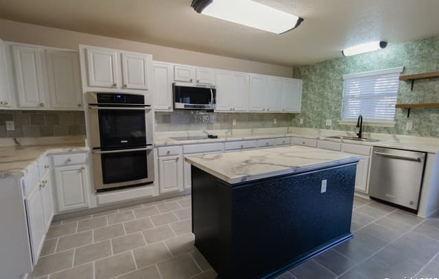 8111  Academic Post, San Antonio, TX 78250 — photo 6