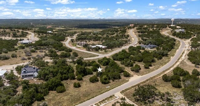1746  Paradise Pkwy, Canyon Lake, TX 78133 — photo 8