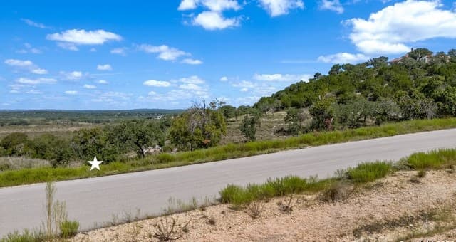 933  Blueridge Vw, Canyon Lake, TX 78133 — photo 17