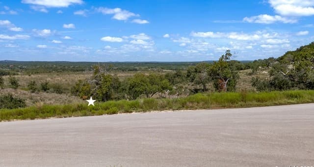933  Blueridge Vw, Canyon Lake, TX 78133 — photo 18