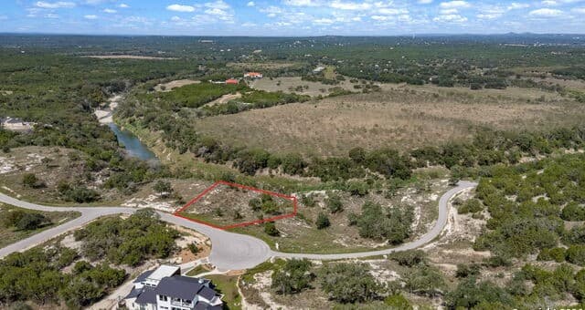 933  Blueridge Vw, Canyon Lake, TX 78133 — photo 4