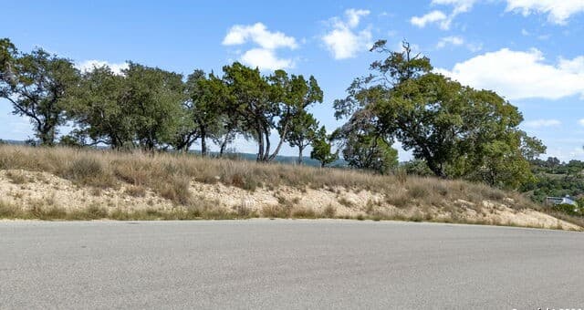 927  Enchanted Vw, Canyon Lake, TX 78133 — photo 20