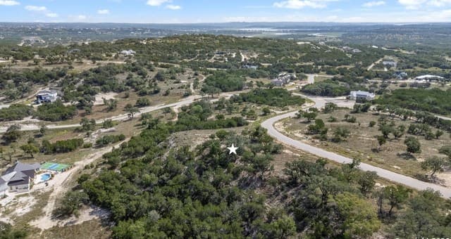 927  Enchanted Vw, Canyon Lake, TX 78133 — photo 4